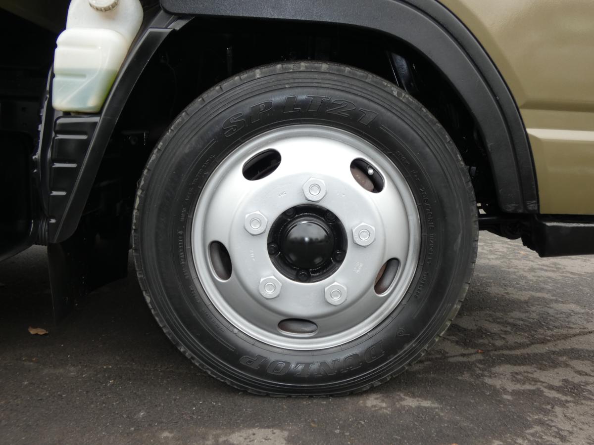 H25 マニュアル 2トンダンプ　251033|中古トラックの販売・買取・査定のアイナビ