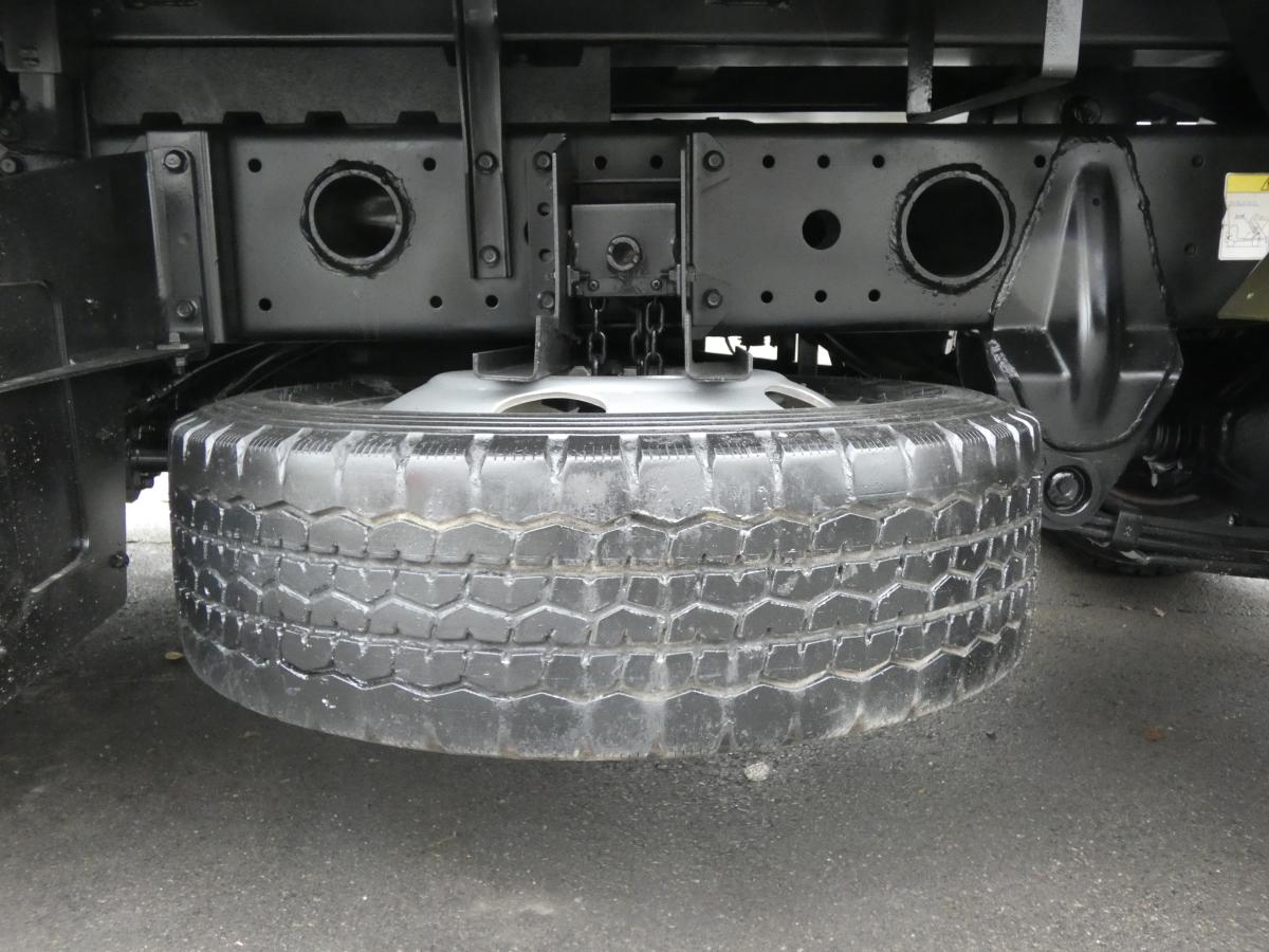 H25 マニュアル 2トンダンプ　251033|中古トラックの販売・買取・査定のアイナビ