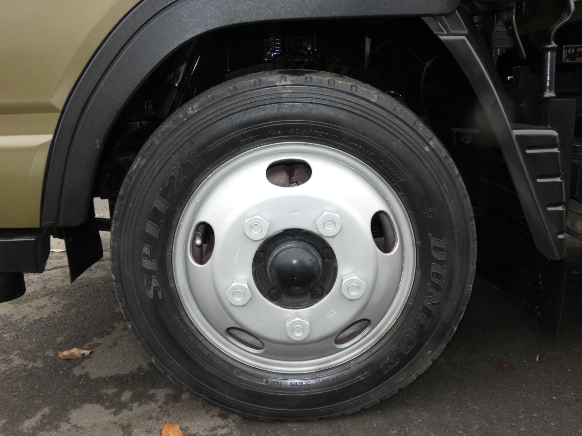 H25 マニュアル 2トンダンプ　251033|中古トラックの販売・買取・査定のアイナビ