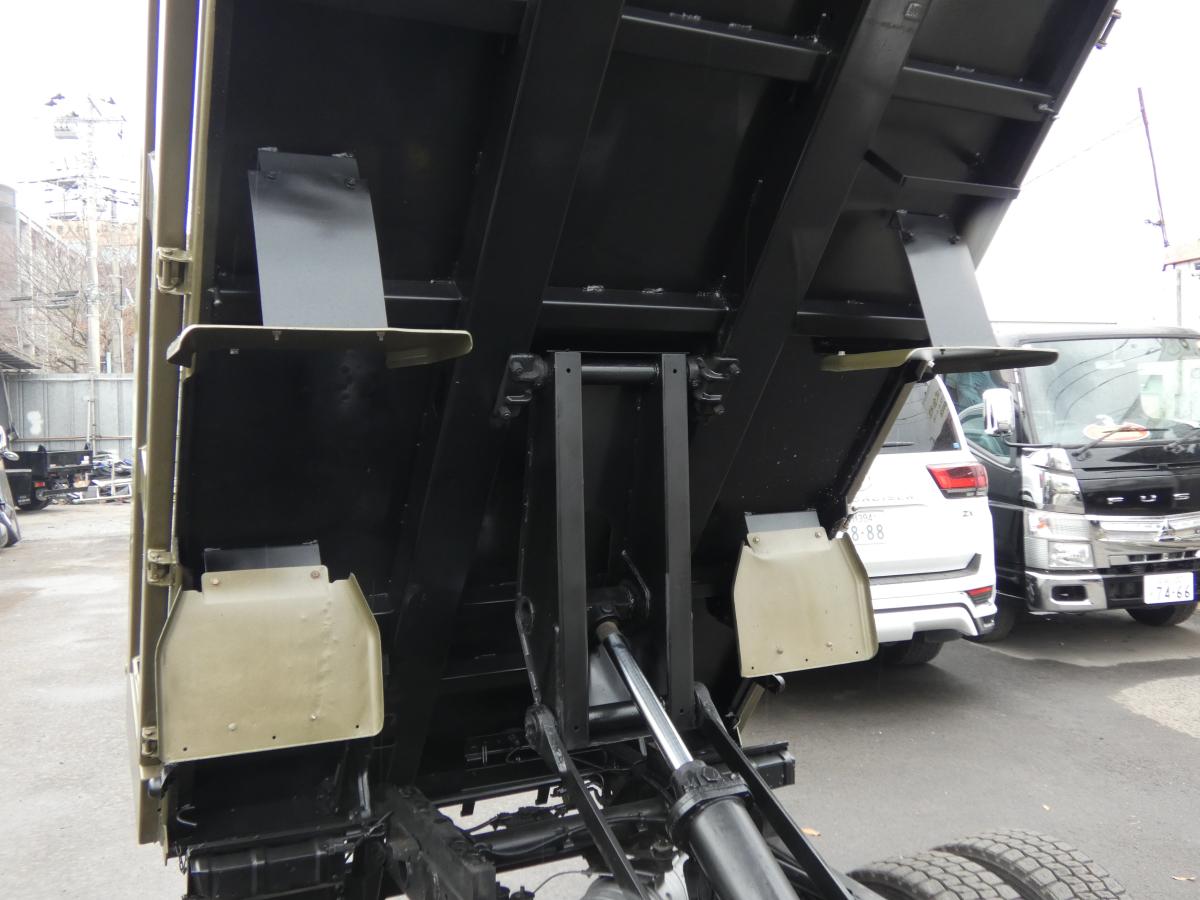 H25 マニュアル 2トンダンプ　251033|中古トラックの販売・買取・査定のアイナビ