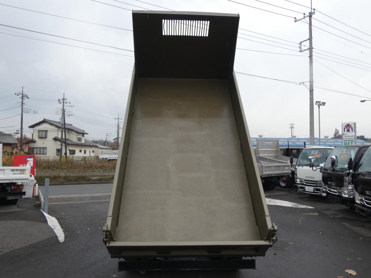 H25 マニュアル 2トンダンプ　251033|中古トラックの販売・買取・査定のアイナビ