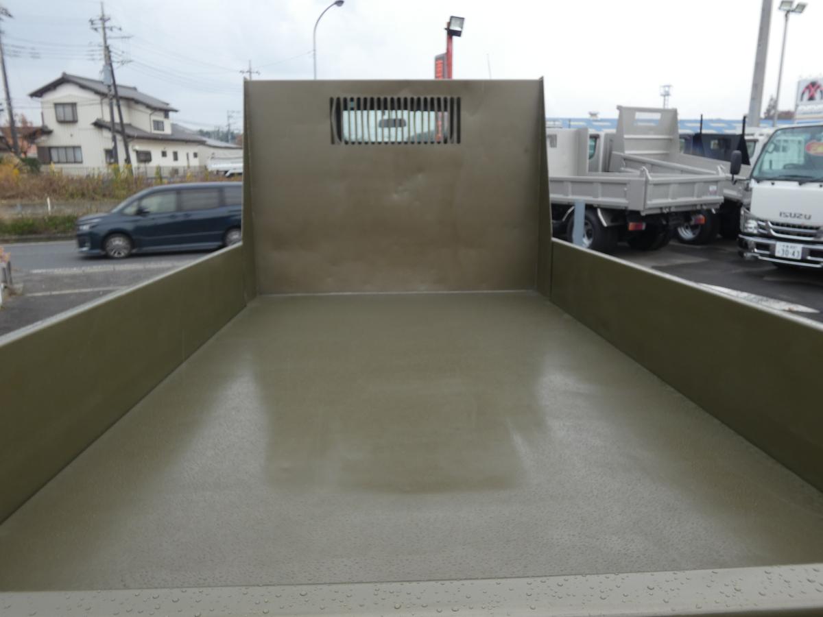 H25 マニュアル 2トンダンプ　251033|中古トラックの販売・買取・査定のアイナビ