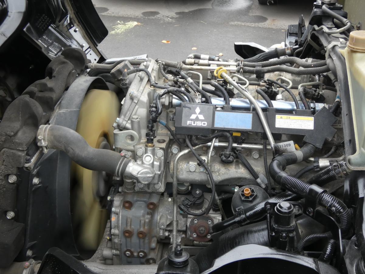 H25 マニュアル 2トンダンプ　251033|中古トラックの販売・買取・査定のアイナビ