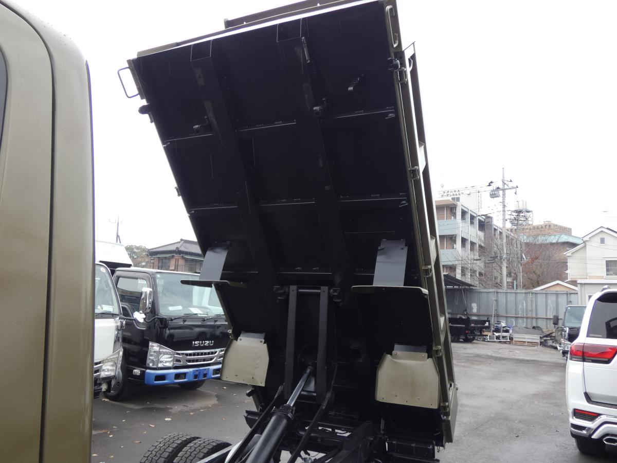 H25 マニュアル 2トンダンプ　251033|中古トラックの販売・買取・査定のアイナビ