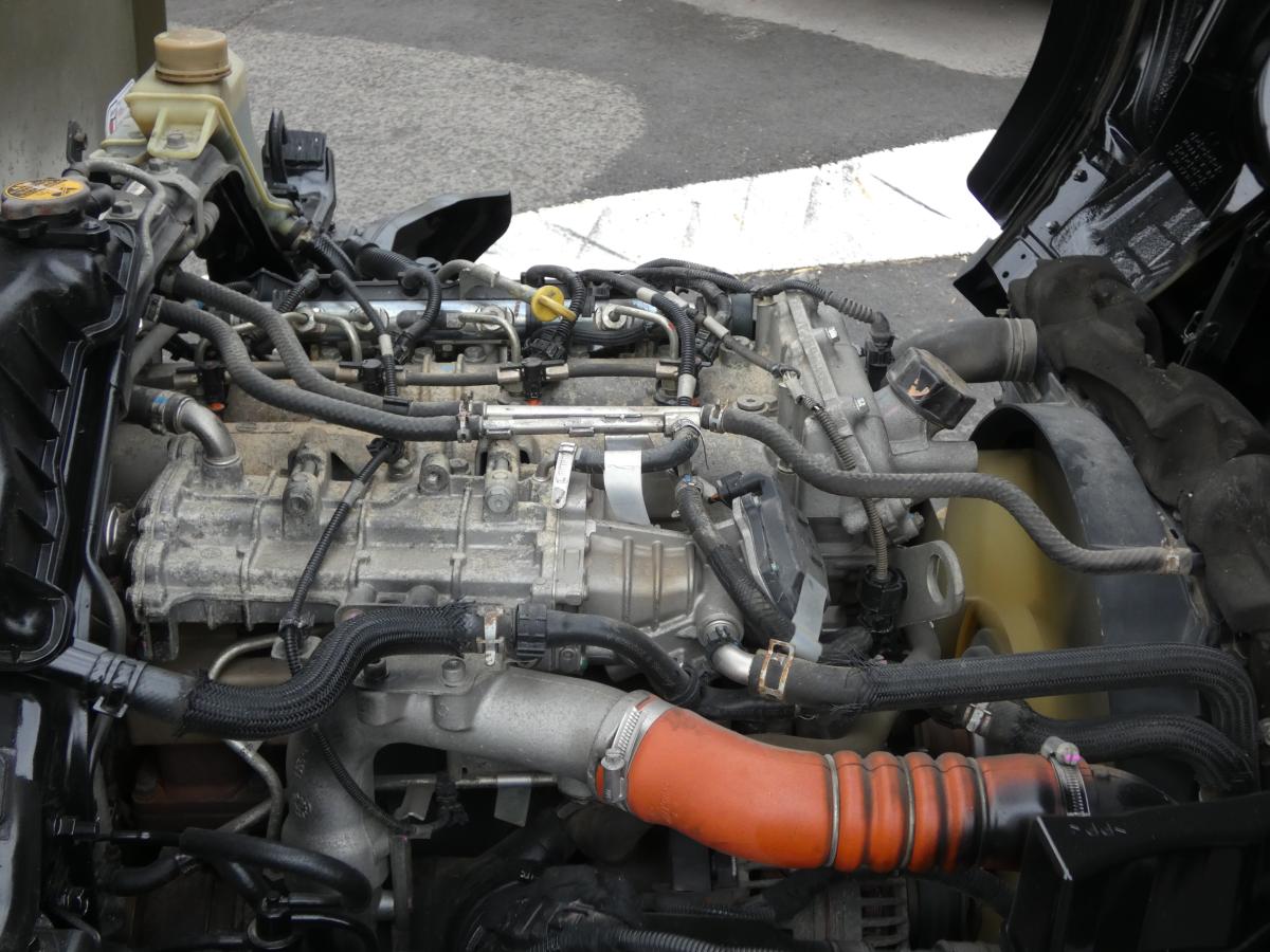 H25 マニュアル 2トンダンプ　251033|中古トラックの販売・買取・査定のアイナビ