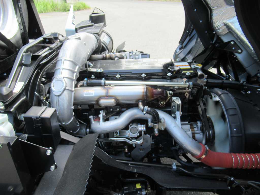 極東製 4t フックロール ラジコン ベッドレス 220PS 6速|中古トラックの販売・買取・査定のアイナビ