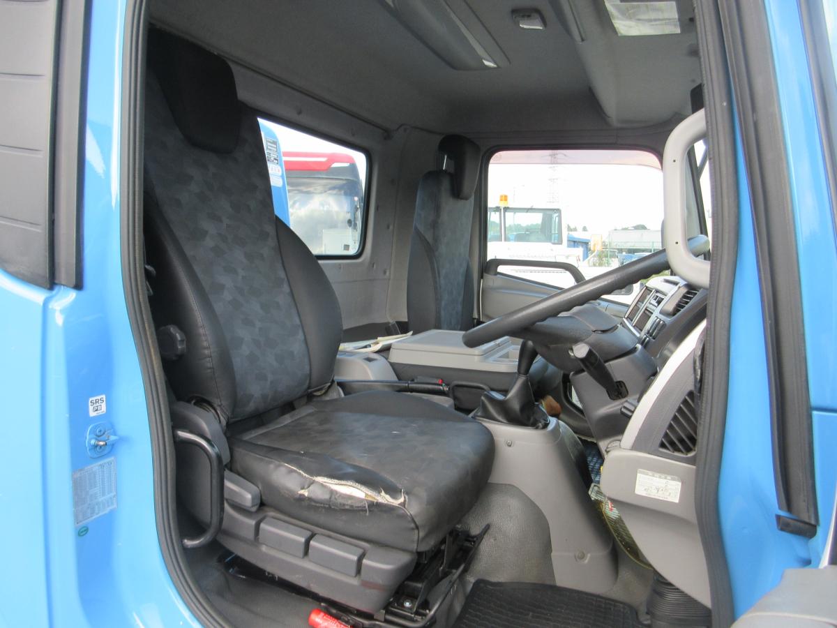 車検付 回転板式 容積8.1m3塵芥車 新明和製 コンドル !|中古トラックの販売・買取・査定のアイナビ