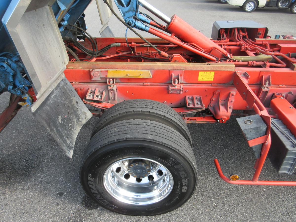 車検付 回転板式 容積8.1m3塵芥車 新明和製 コンドル !|中古トラックの販売・買取・査定のアイナビ