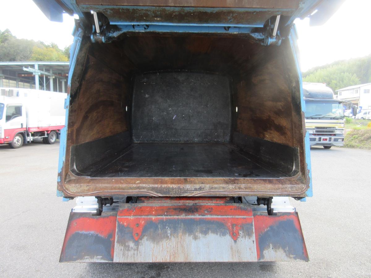 車検付 回転板式 容積8.1m3塵芥車 新明和製 コンドル !|中古トラックの販売・買取・査定のアイナビ