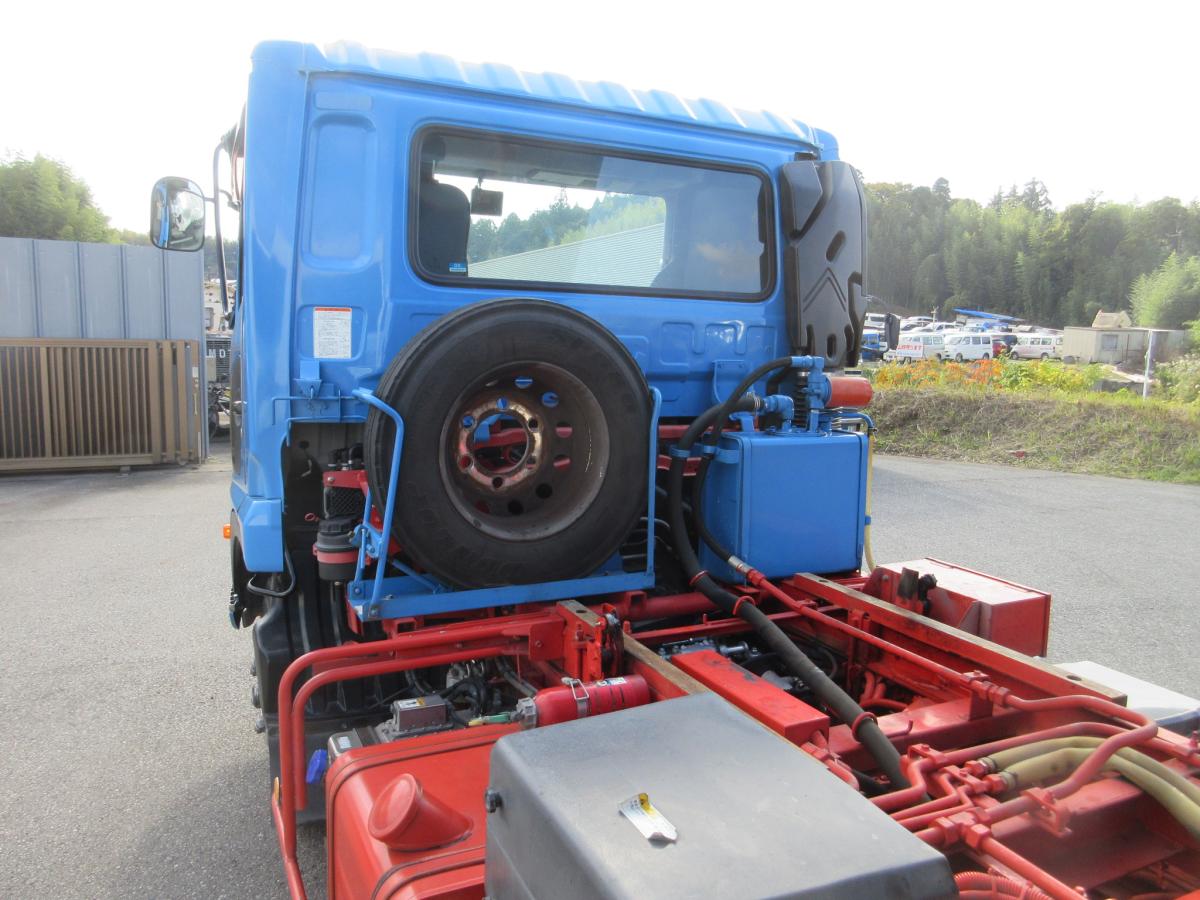 車検付 回転板式 容積8.1m3塵芥車 新明和製 コンドル !|中古トラックの販売・買取・査定のアイナビ