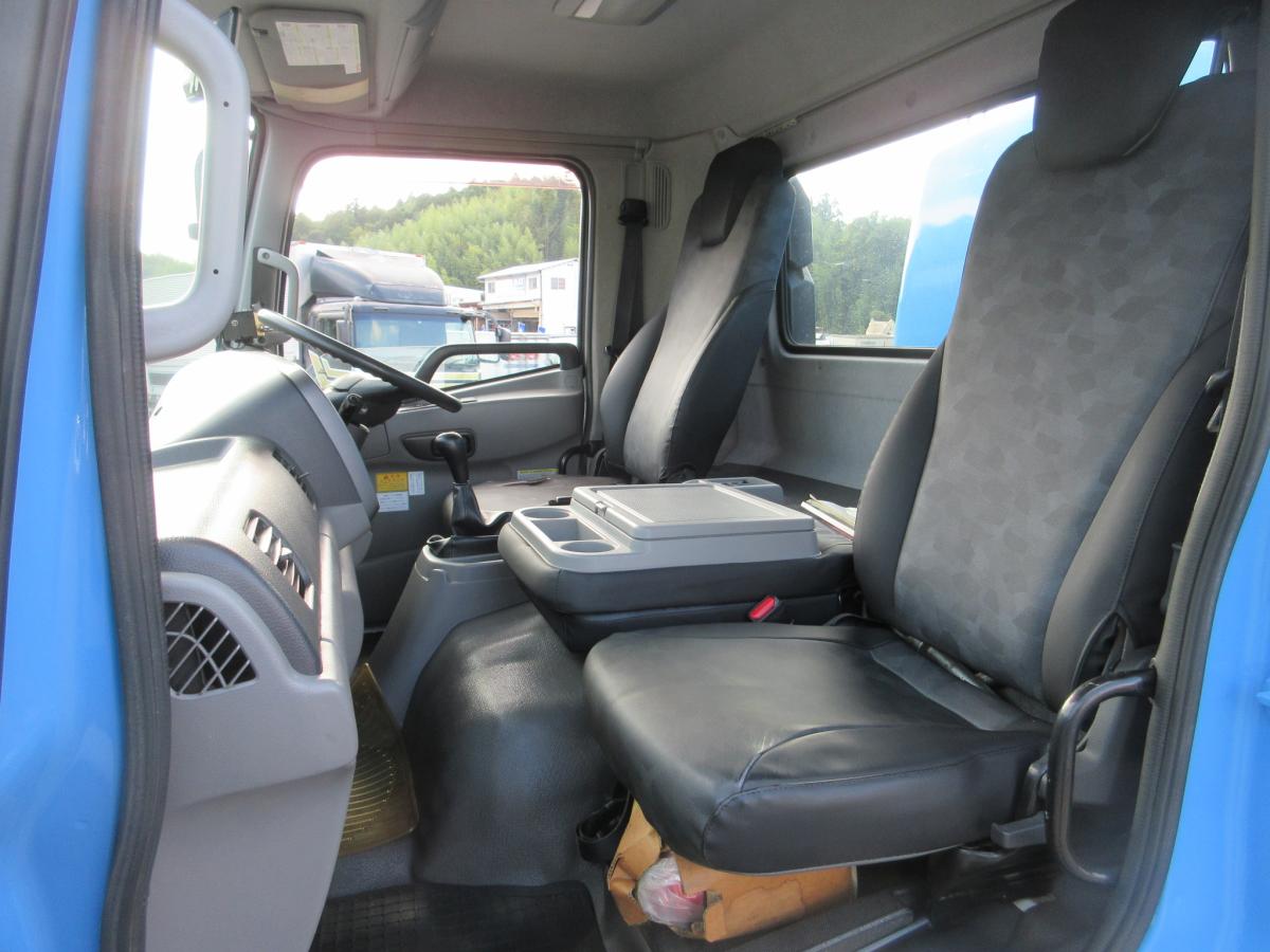 車検付 回転板式 容積8.1m3塵芥車 新明和製 コンドル !|中古トラックの販売・買取・査定のアイナビ