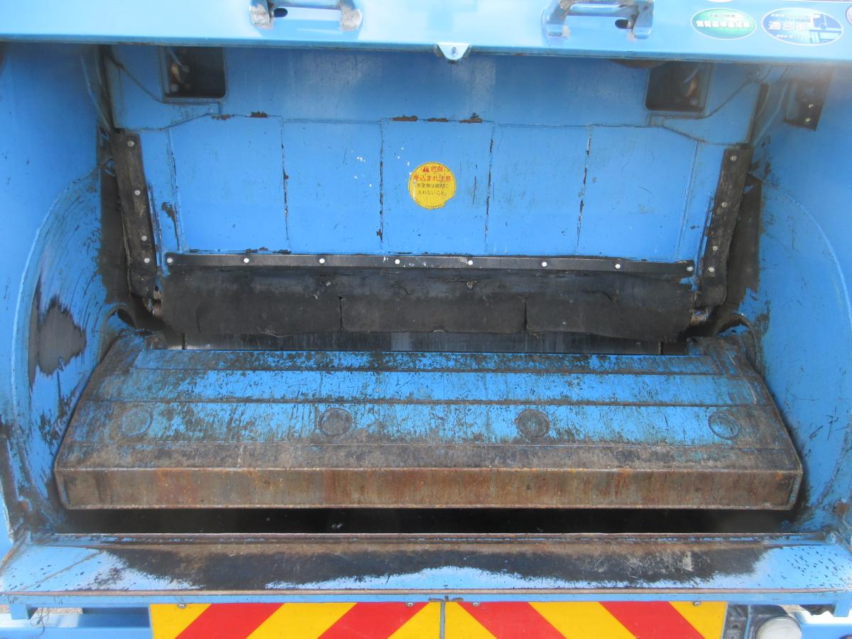 車検付 回転板式 容積8.1m3塵芥車 新明和製 コンドル !|中古トラックの販売・買取・査定のアイナビ