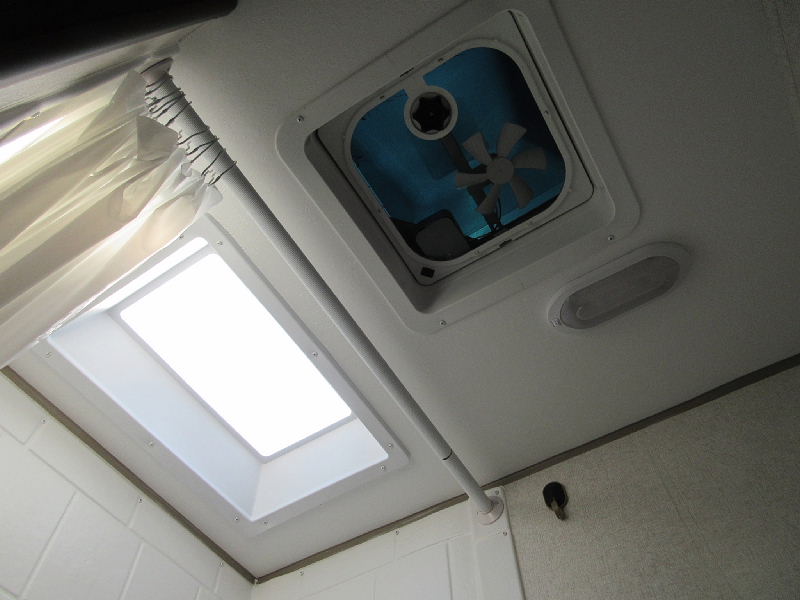 ★キャンピングトレーラ★|中古トラックの販売・買取・査定のアイナビ