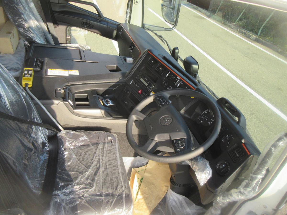 積載10.9トンスーパーグレートハイルーフアームロール|中古トラックの販売・買取・査定のアイナビ