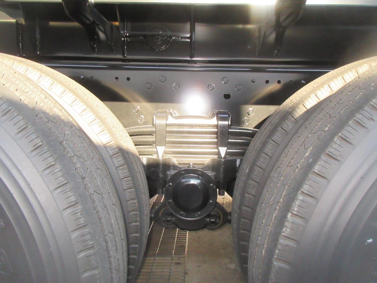 積載10.9トンスーパーグレートハイルーフアームロール|中古トラックの販売・買取・査定のアイナビ