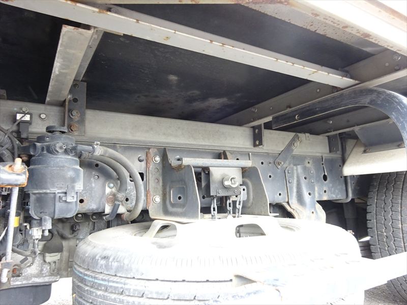 日野デュトロ冷凍バン|中古トラックの販売・買取・査定のアイナビ