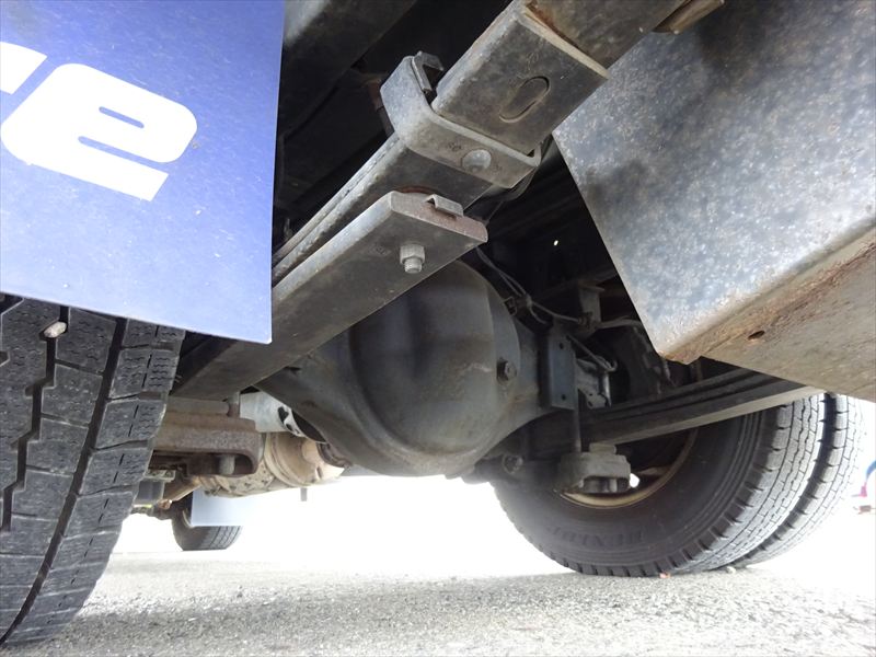 日野デュトロ冷凍バン|中古トラックの販売・買取・査定のアイナビ