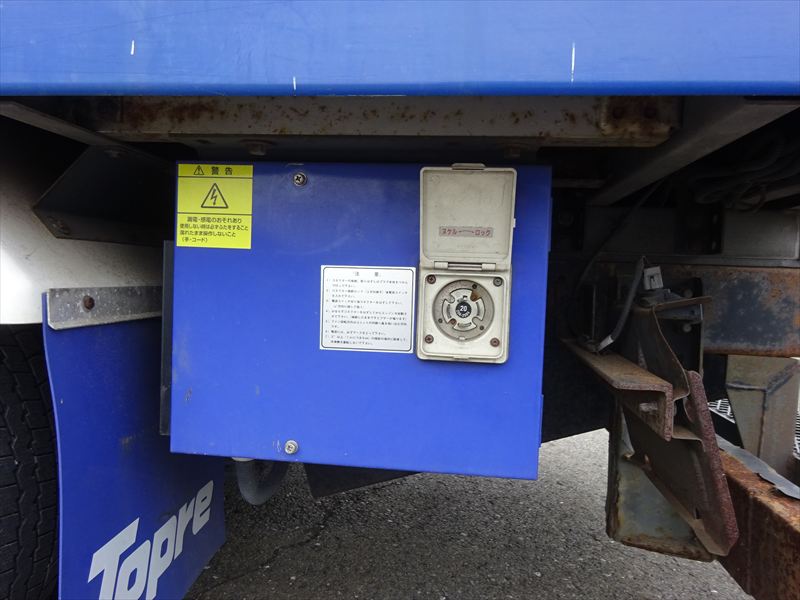 日野デュトロ冷凍バン|中古トラックの販売・買取・査定のアイナビ