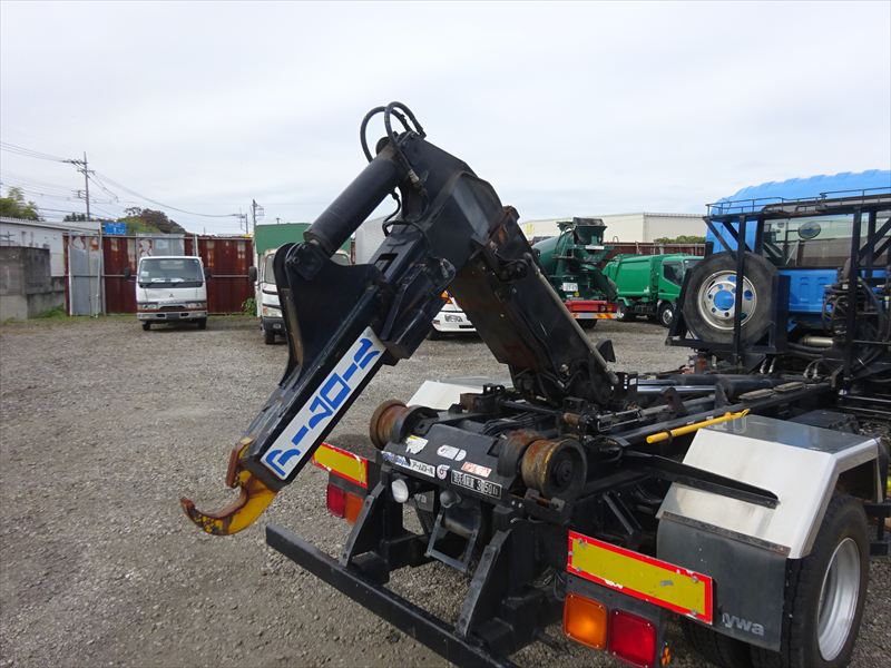 2t/4t兼用 アームロール|中古トラックの販売・買取・査定のアイナビ