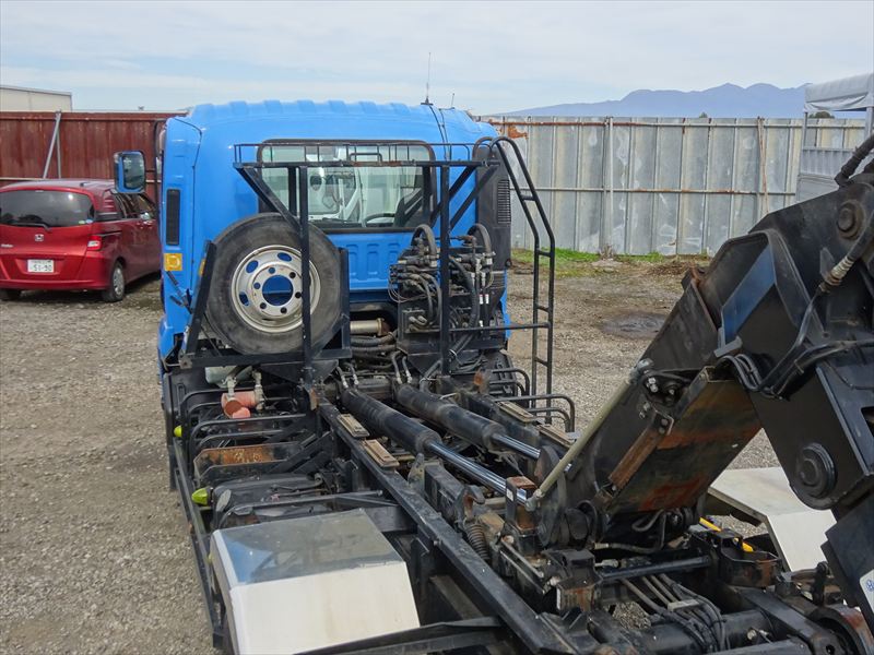 2t/4t兼用 アームロール|中古トラックの販売・買取・査定のアイナビ