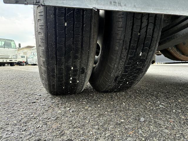 日野 平ボディ デュトロ|中古トラックの販売・買取・査定のアイナビ