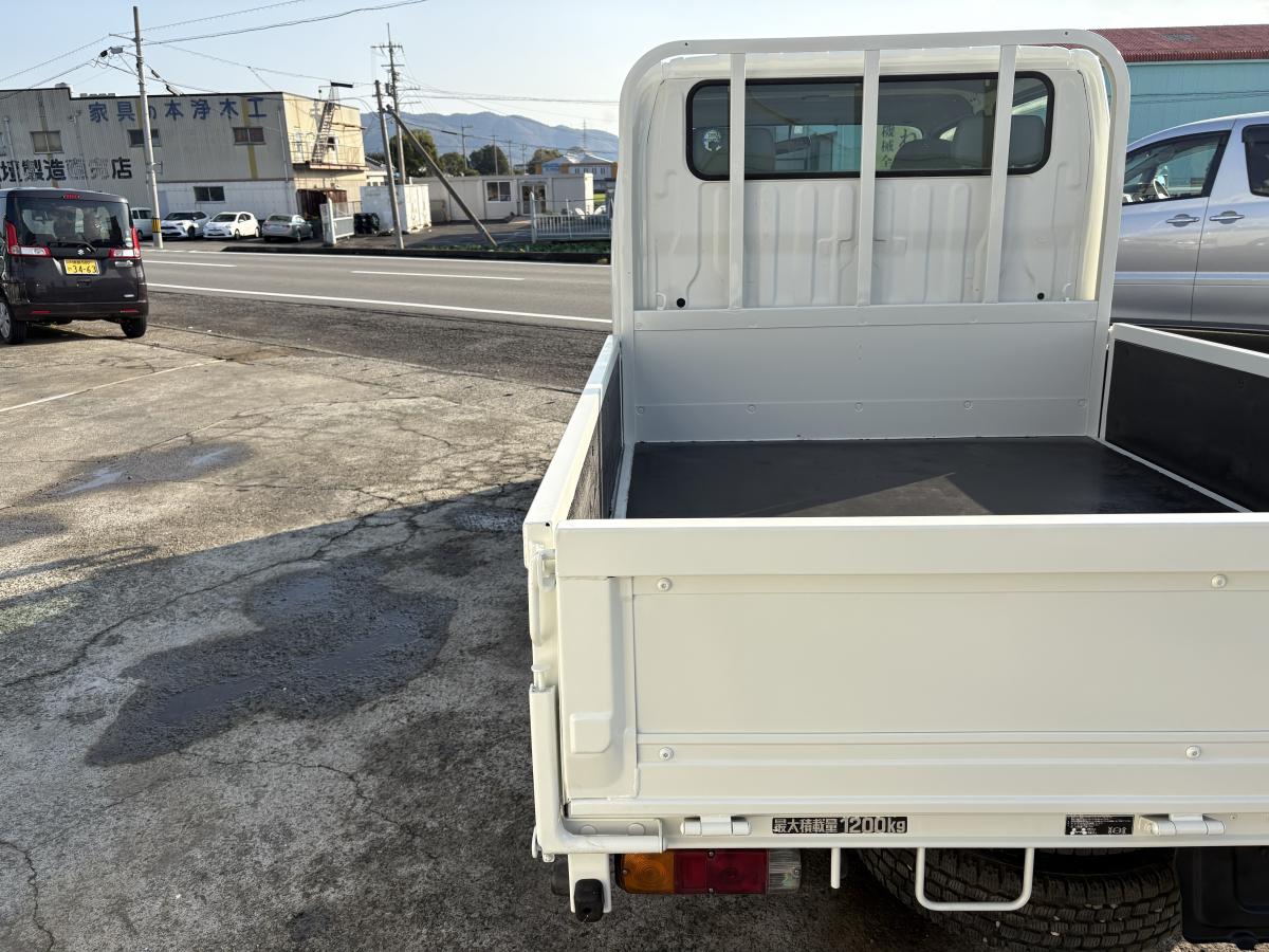 H16ダイナWキャブ ディーゼル|中古トラックの販売・買取・査定のアイナビ