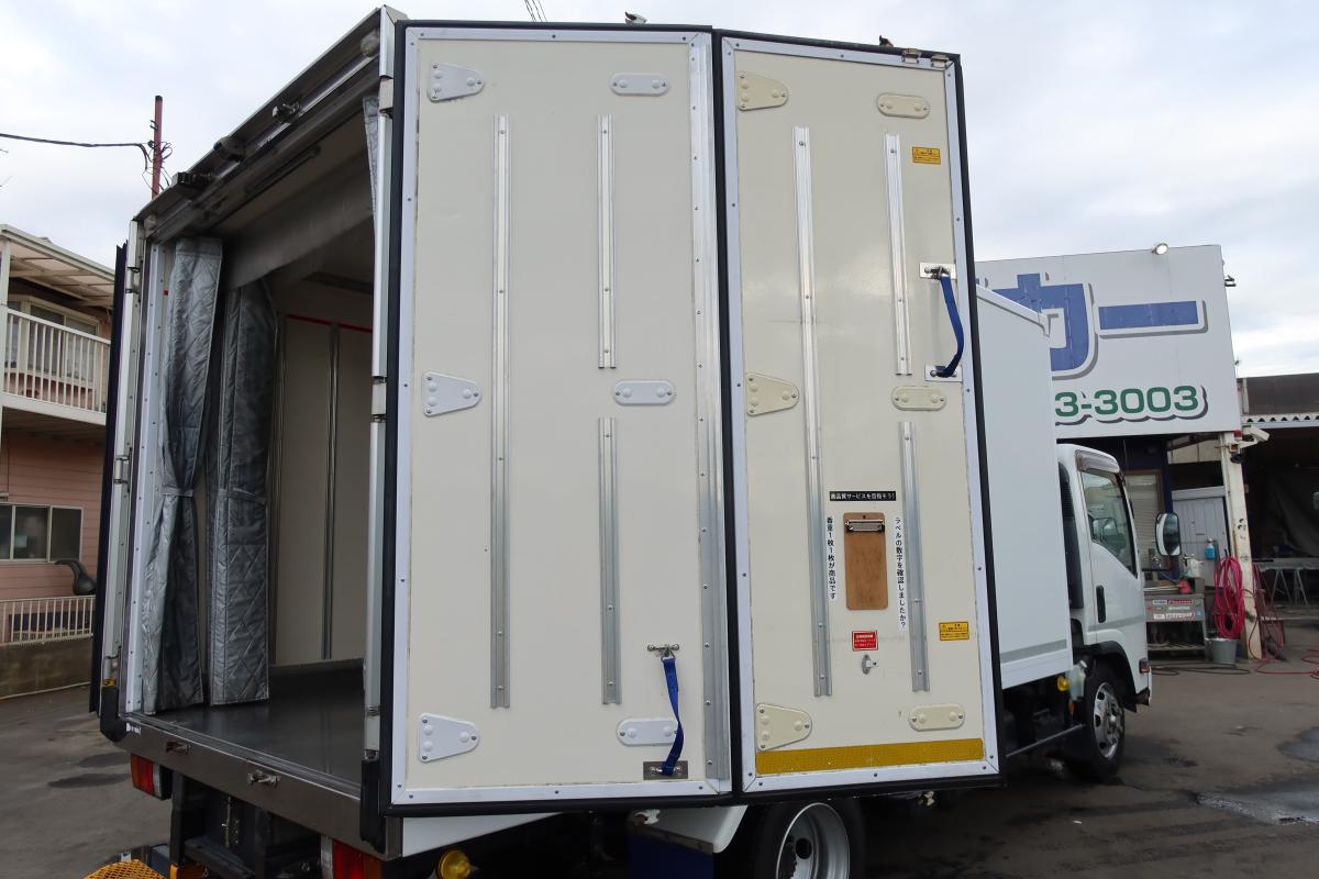 ワイドロング 冷蔵冷凍車 東プレ-5℃ AT車|中古トラックの販売・買取・査定のアイナビ