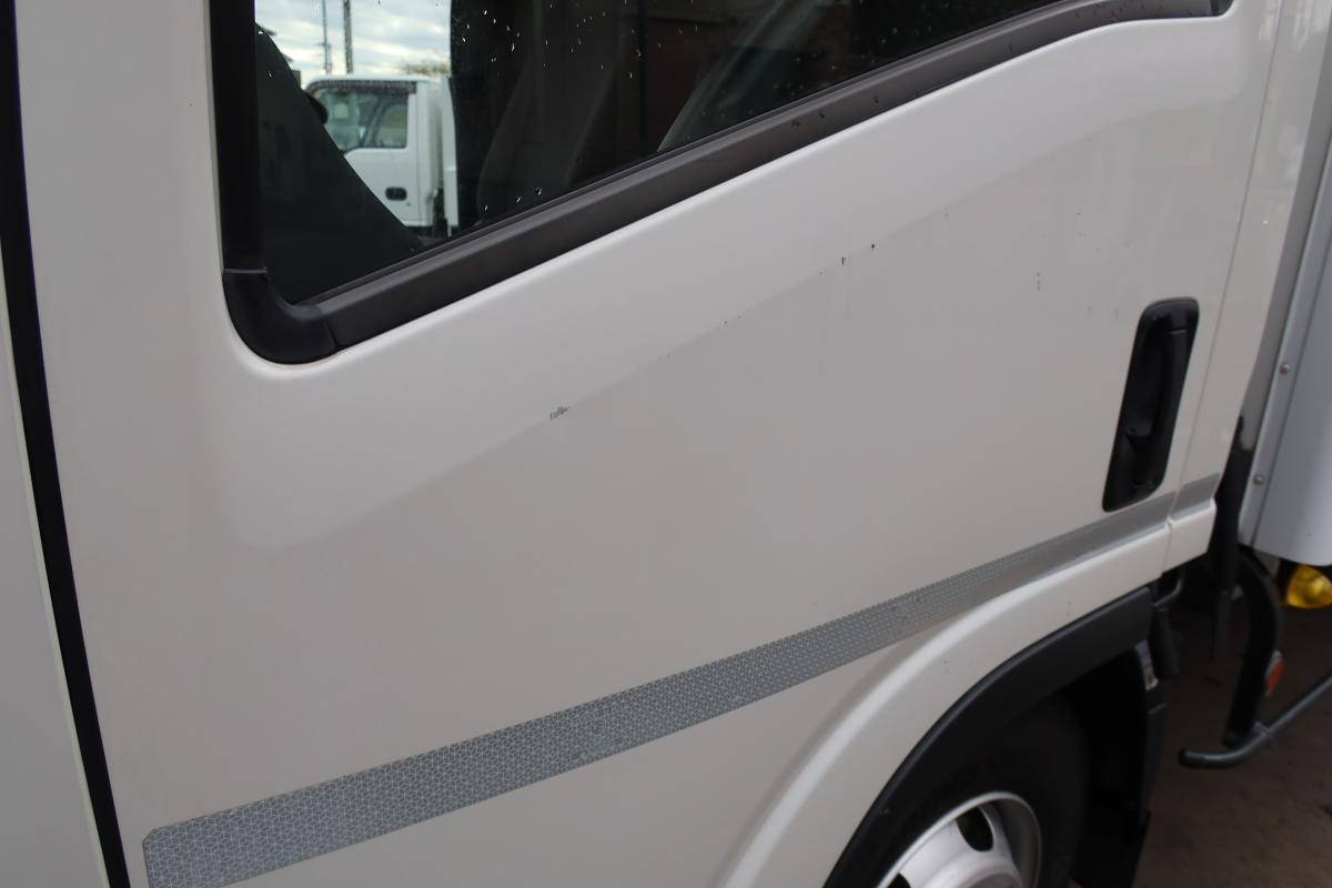 ワイドロング 冷蔵冷凍車 東プレ-5℃ AT車|中古トラックの販売・買取・査定のアイナビ