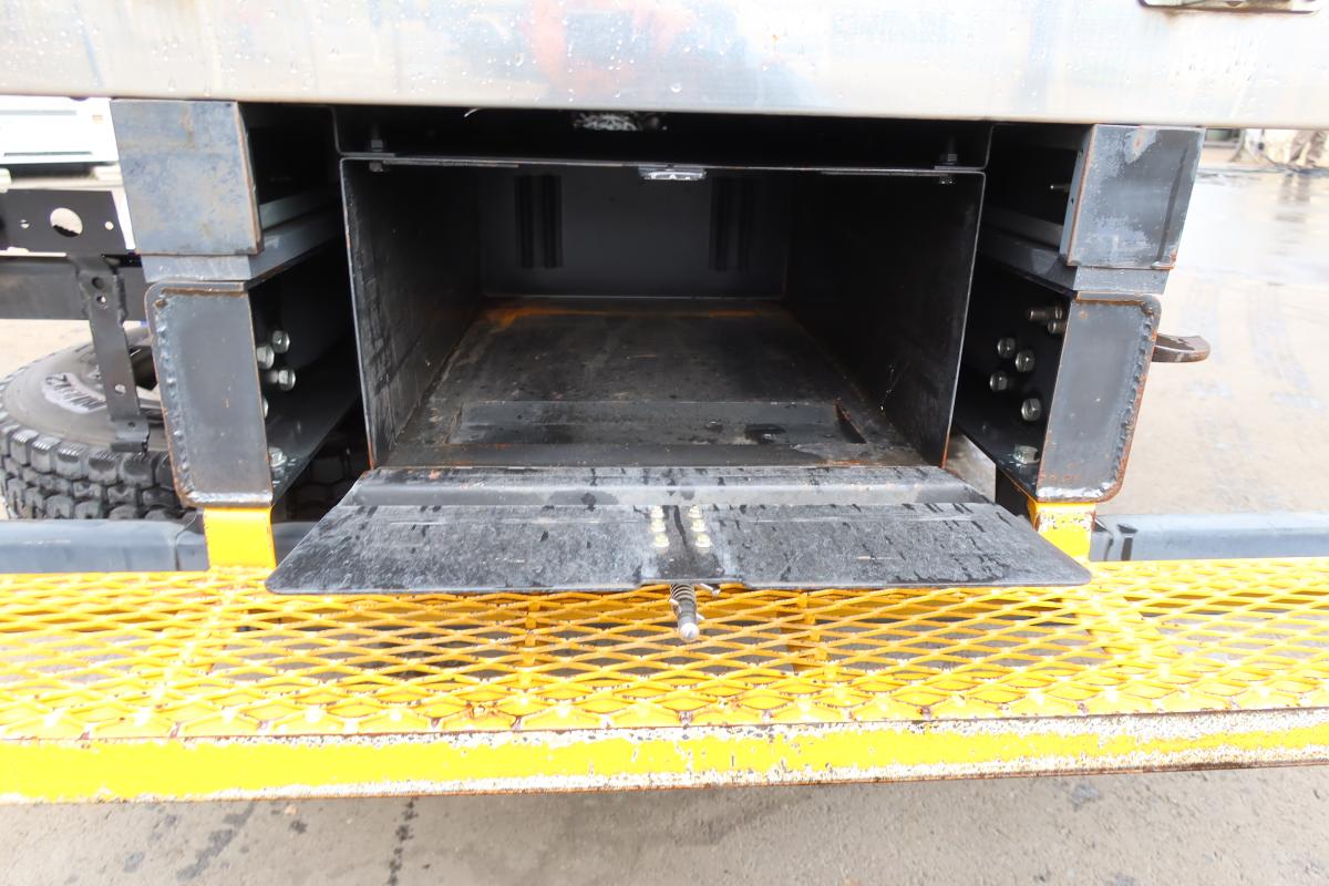 ワイドロング 冷蔵冷凍車 東プレ-5℃ AT車|中古トラックの販売・買取・査定のアイナビ