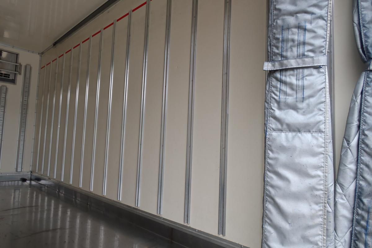 ワイドロング 冷蔵冷凍車 東プレ-5℃ AT車|中古トラックの販売・買取・査定のアイナビ