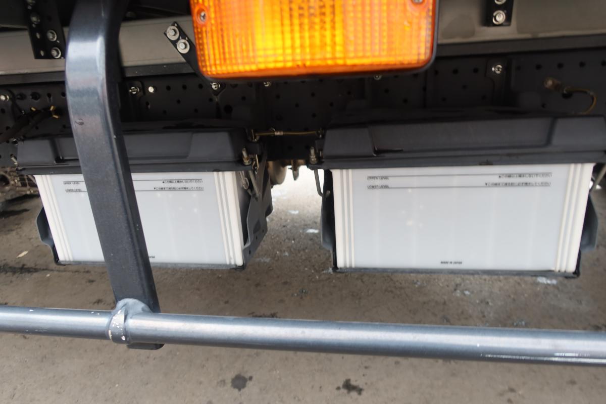 ワイドロング 冷蔵冷凍車 東プレ-5℃ AT車|中古トラックの販売・買取・査定のアイナビ