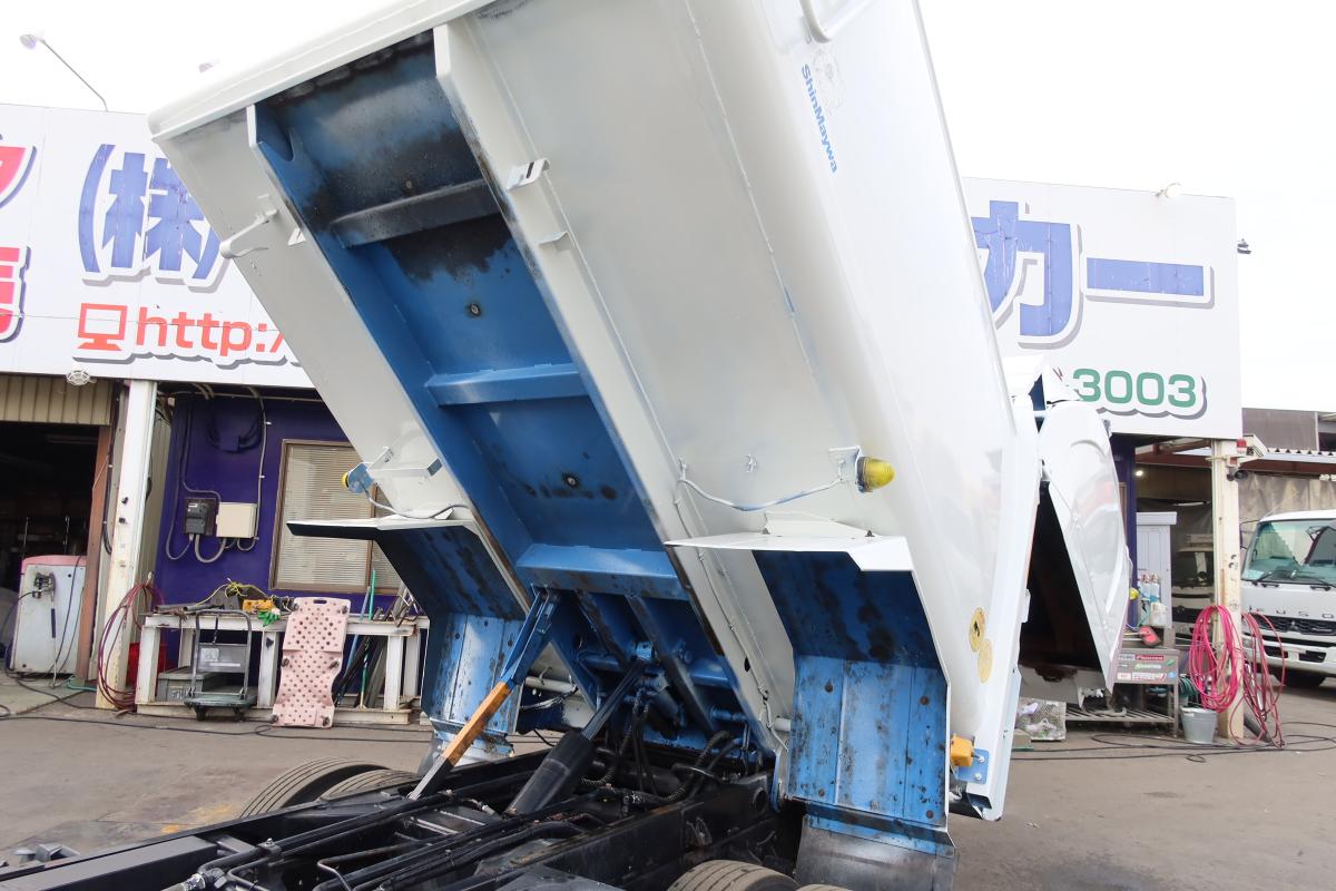 ワイド幅 巻き込みパッカー車 新明和製5.8立米|中古トラックの販売・買取・査定のアイナビ