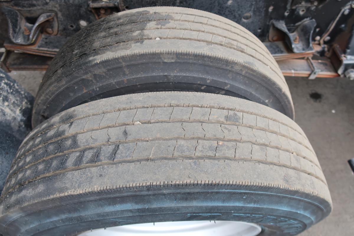 ワイド幅 巻き込みパッカー車 新明和製5.8立米|中古トラックの販売・買取・査定のアイナビ