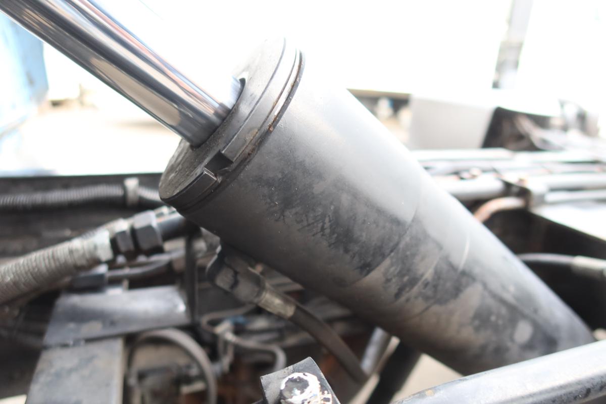 ワイド幅 巻き込みパッカー車 新明和製5.8立米|中古トラックの販売・買取・査定のアイナビ