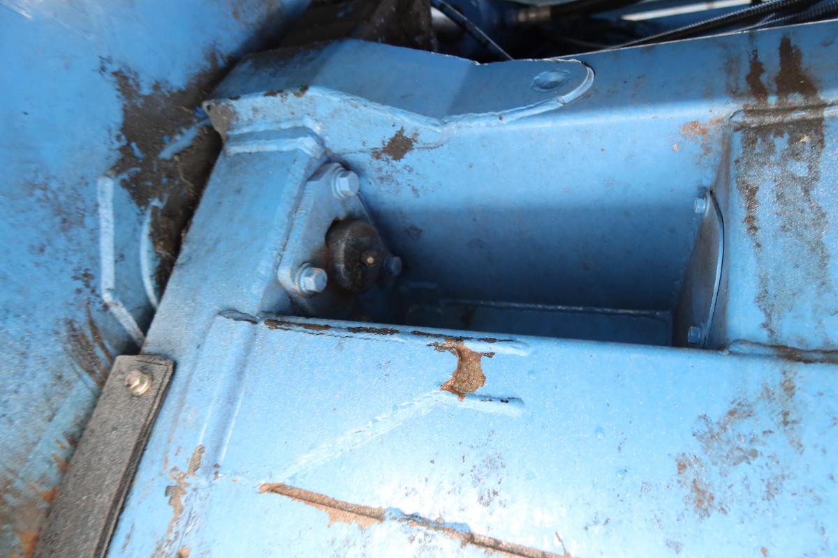 ワイド幅 巻き込みパッカー車 新明和製5.8立米|中古トラックの販売・買取・査定のアイナビ