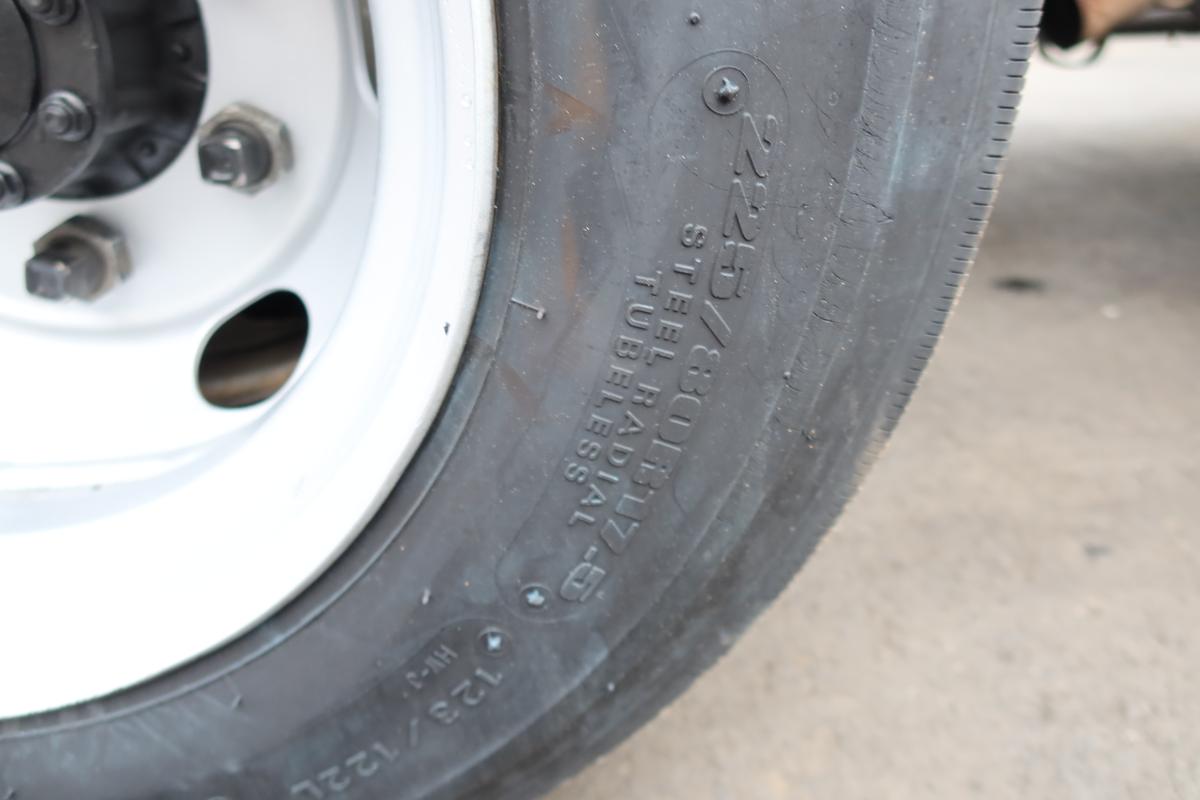 ワイド幅 巻き込みパッカー車 新明和製5.8立米|中古トラックの販売・買取・査定のアイナビ