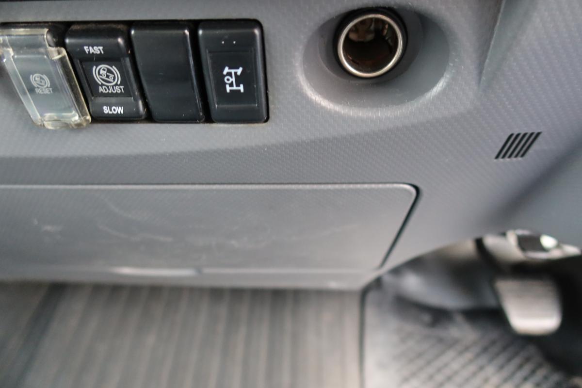 ワイド幅 巻き込みパッカー車 新明和製5.8立米|中古トラックの販売・買取・査定のアイナビ