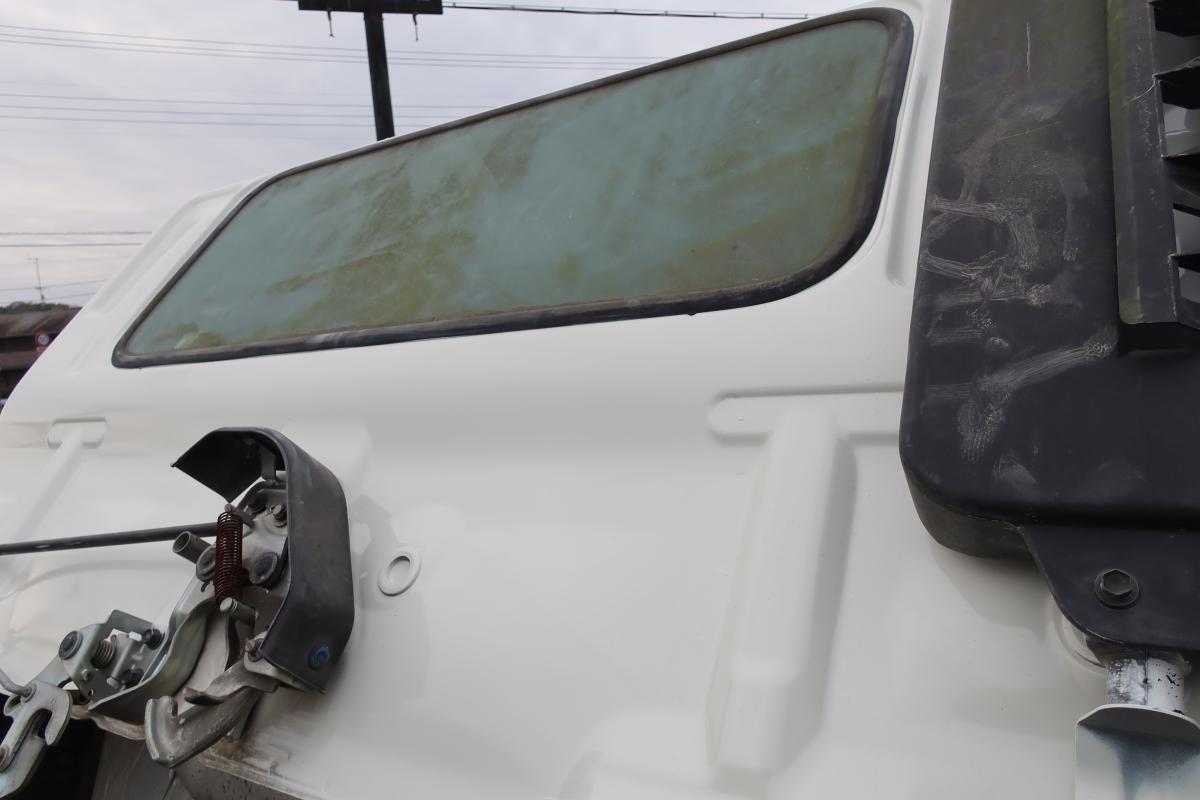 プレス式パッカー車 極東製6.2立米|中古トラックの販売・買取・査定のアイナビ