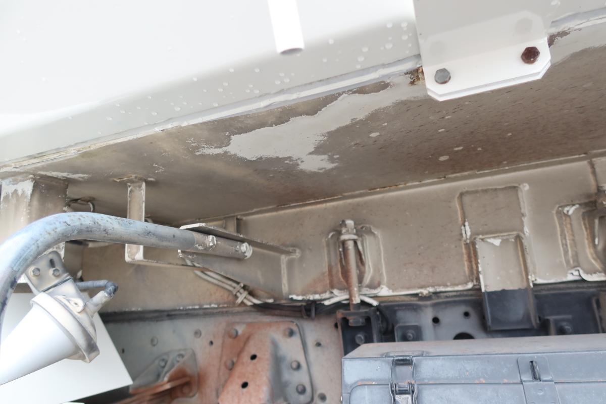 プレス式パッカー車 極東製6.2立米|中古トラックの販売・買取・査定のアイナビ