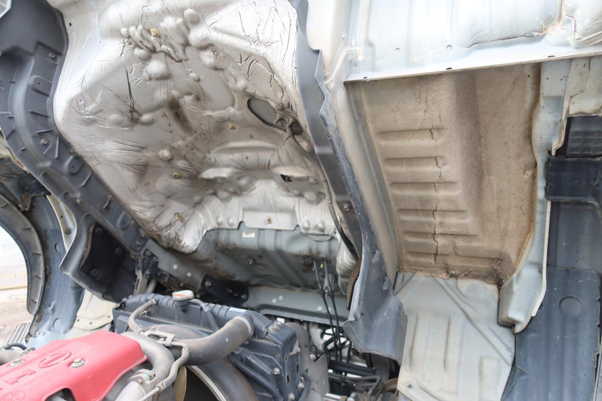 プレス式パッカー車 極東製6.2立米|中古トラックの販売・買取・査定のアイナビ