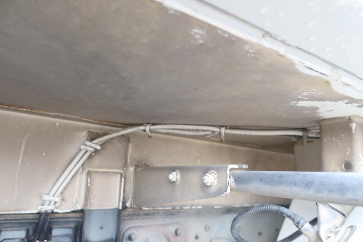 プレス式パッカー車 極東製6.2立米|中古トラックの販売・買取・査定のアイナビ