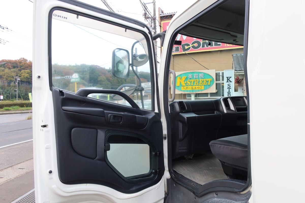 プレス式パッカー車 極東製6.2立米|中古トラックの販売・買取・査定のアイナビ