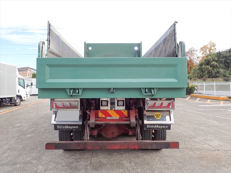 【352202】いすゞ ギガ 新明和製土砂ダンプ　格納リヤバンパー付|中古トラックの販売・買取・査定のアイナビ