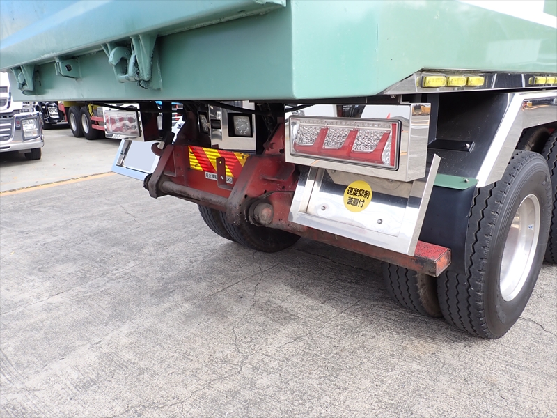 【352202】いすゞ ギガ 新明和製土砂ダンプ　格納リヤバンパー付|中古トラックの販売・買取・査定のアイナビ