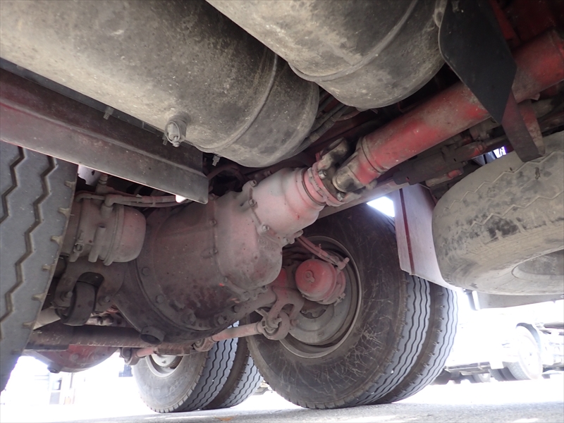 【352202】いすゞ ギガ 新明和製土砂ダンプ　格納リヤバンパー付|中古トラックの販売・買取・査定のアイナビ