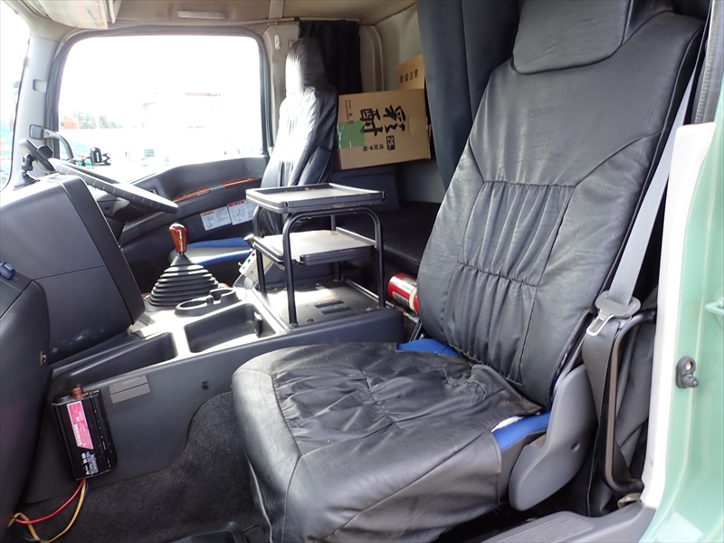 【352202】いすゞ ギガ 新明和製土砂ダンプ　格納リヤバンパー付|中古トラックの販売・買取・査定のアイナビ