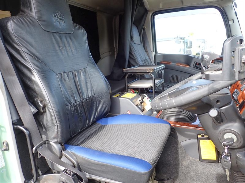 【352202】いすゞ ギガ 新明和製土砂ダンプ　格納リヤバンパー付|中古トラックの販売・買取・査定のアイナビ