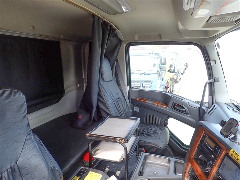 【352202】いすゞ ギガ 新明和製土砂ダンプ　格納リヤバンパー付|中古トラックの販売・買取・査定のアイナビ