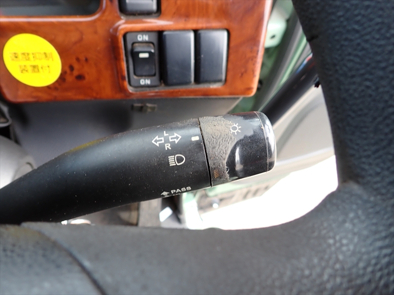 【352202】いすゞ ギガ 新明和製土砂ダンプ　格納リヤバンパー付|中古トラックの販売・買取・査定のアイナビ