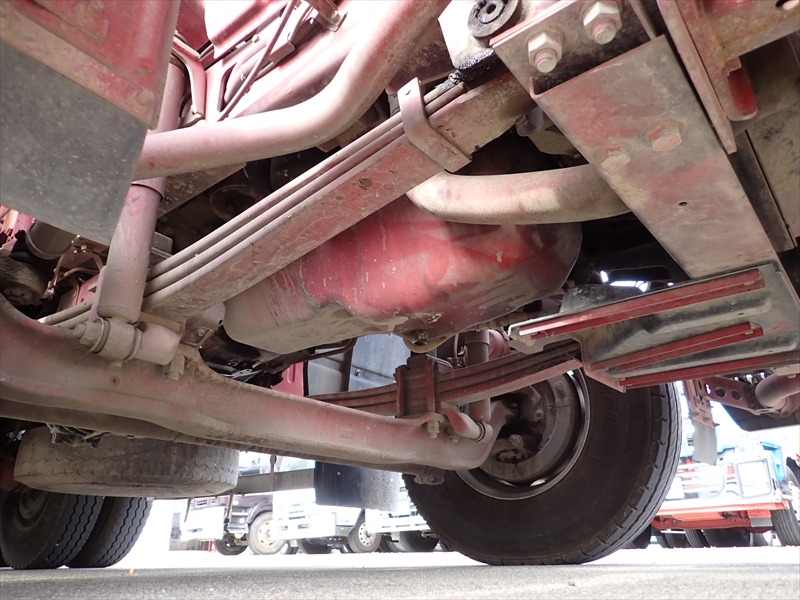 【352202】いすゞ ギガ 新明和製土砂ダンプ　格納リヤバンパー付|中古トラックの販売・買取・査定のアイナビ